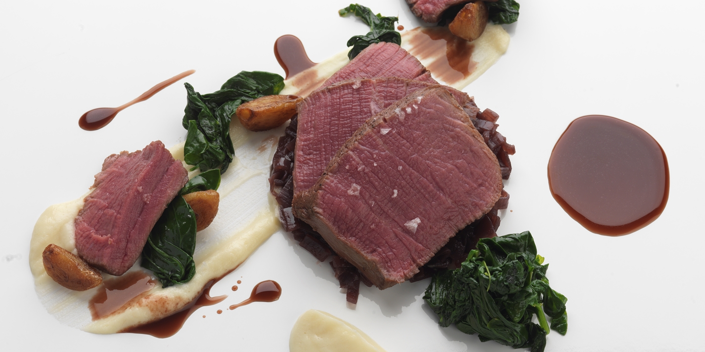 Slow Cooked Beef With Shallot Marmalade And Port Great British Chefs 8861