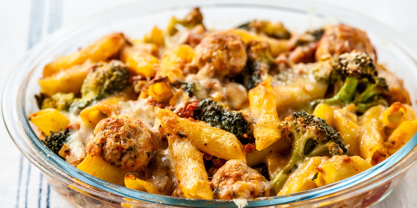 Featured image of post Steps to Make Pork Mince Pasta Bake