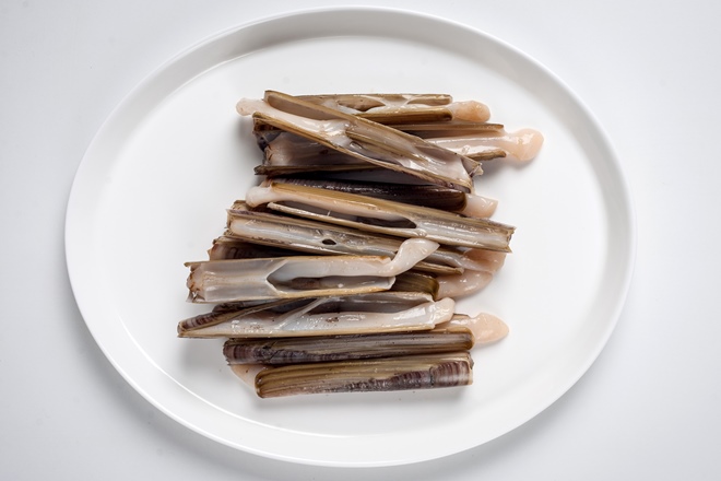 How to Cook Razor Clams - Great British Chefs