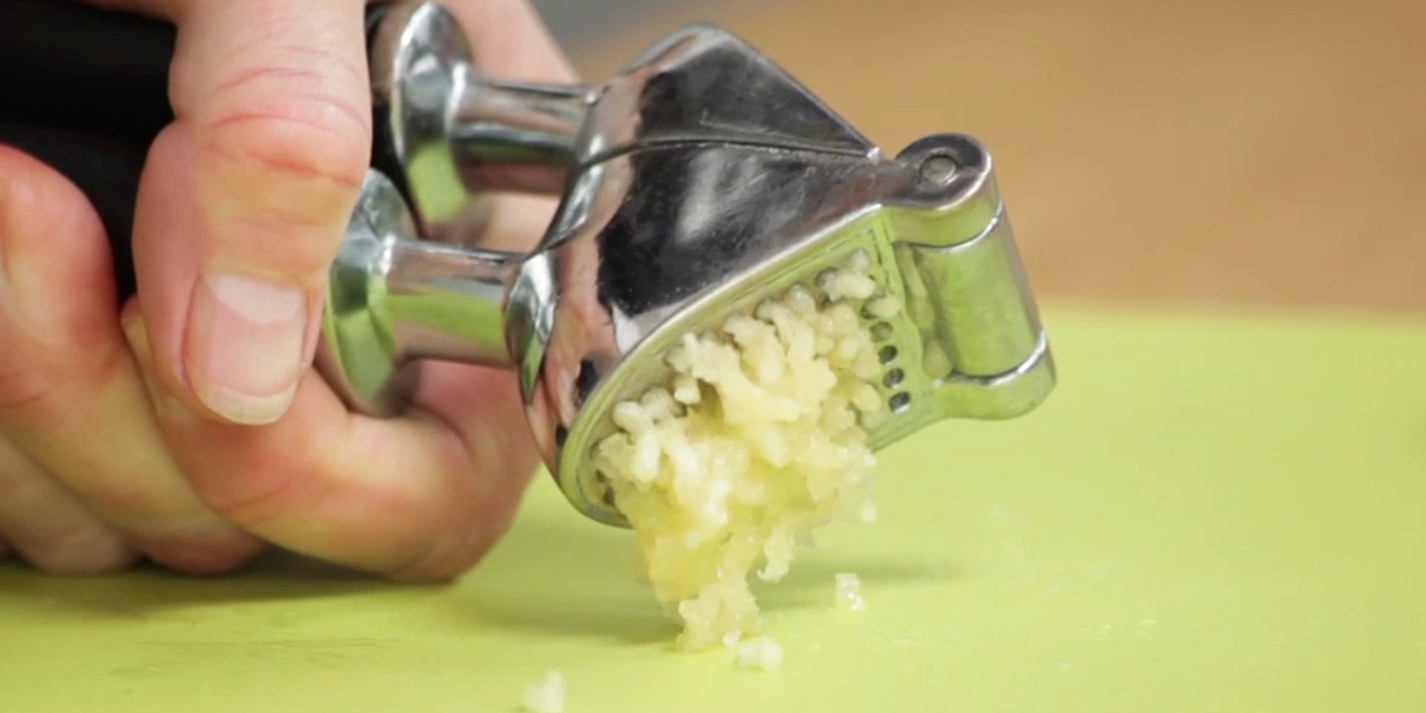 How To Crush Garlic Great British Chefs