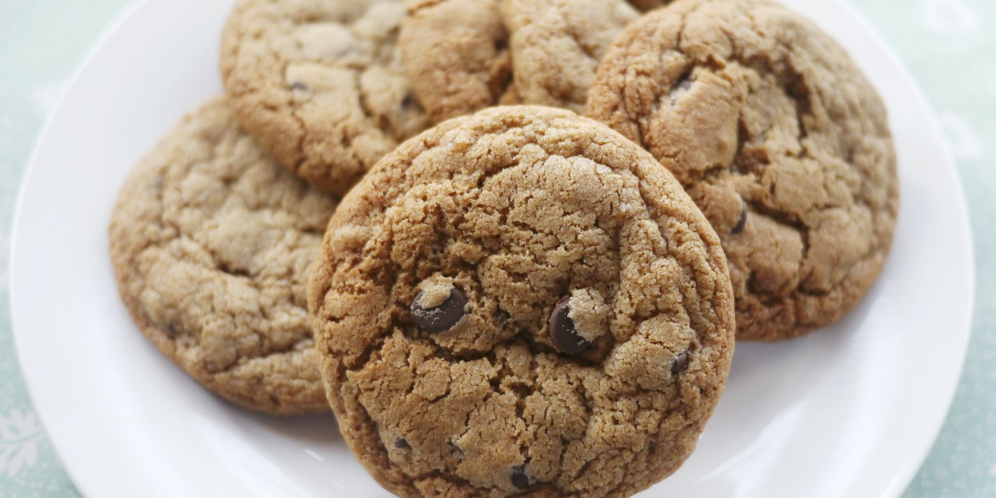 Cookies английский. Печенье белое и шоколадное. Buckwheat flour cookies. Печенье лечение.