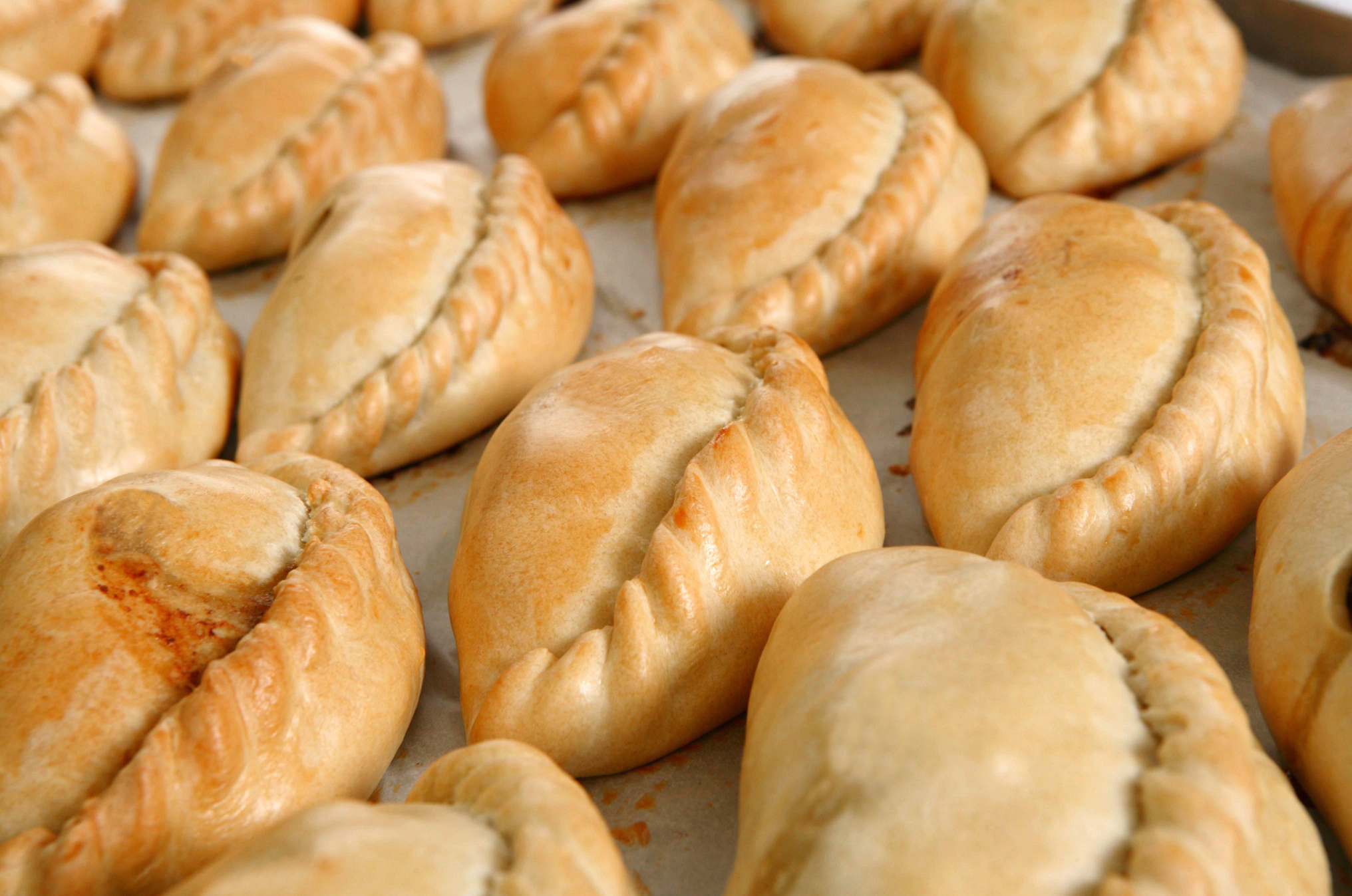 Featured image of post Simple Way to Curry Pasties Uk