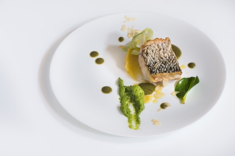 Crispy Sea Bass Recipe With Creamed Potato And Broccoli Mousse Great Italian Chefs