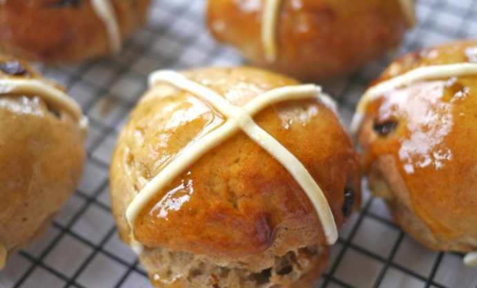 gluten free hot cross buns