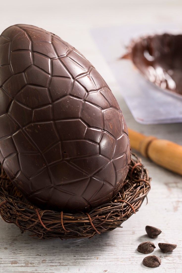 How to Make an Easter Egg - Great British Chefs