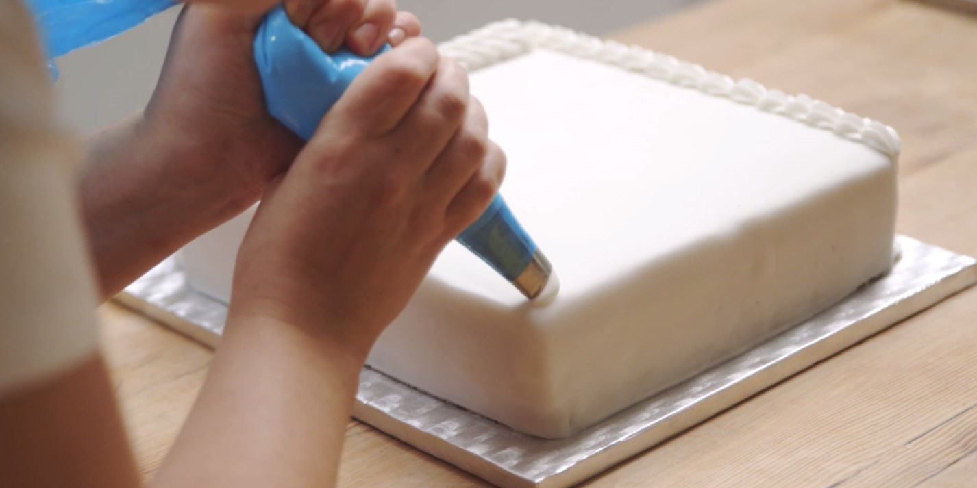 How To Decorate Cakes With Royal Icing Video Great British Chefs