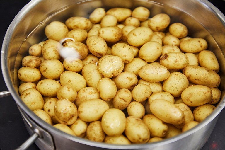 how to cook jersey new potatoes