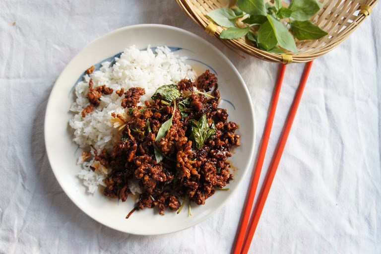 Stir Fried Pork Mince With Oyster Sauce Recipe Great British Chefs