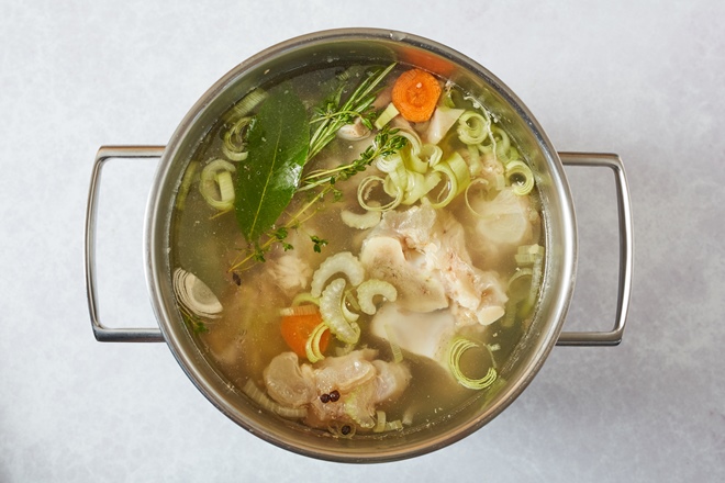 How to make white veal stock
