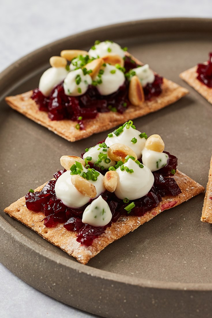 Beetroot, Goat's Cheese and Pine Nut Crispbreads Reicpe Great British