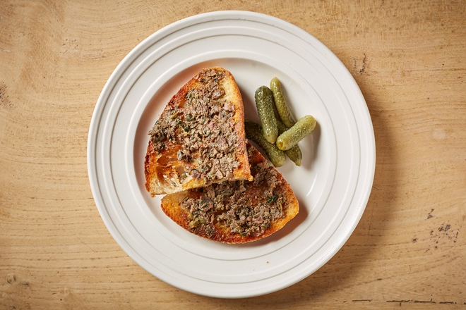 Goose fegato crostini