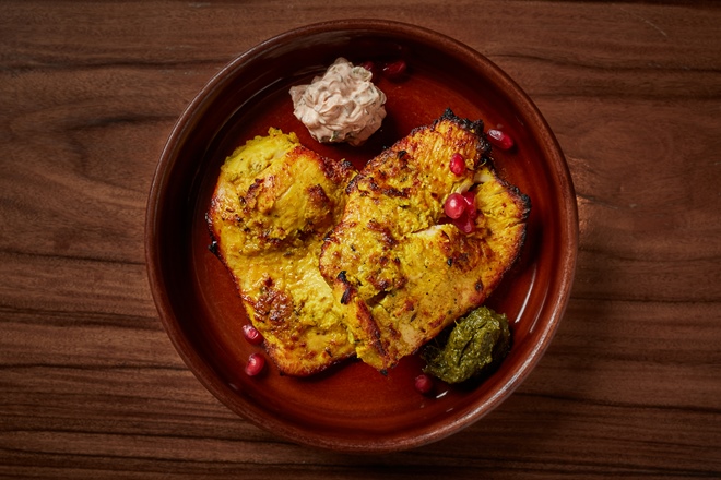 Sandalwood-flavoured tandoori chicken breast